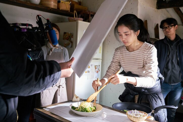 日本の大人気漫画原作が韓国で映画化！『リトル・フォレスト 春夏秋冬』 　キム・テリ紹介のメイキング映像＆画像が解禁