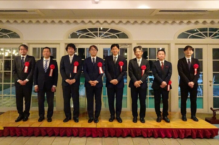 【写真・画像】　1枚目