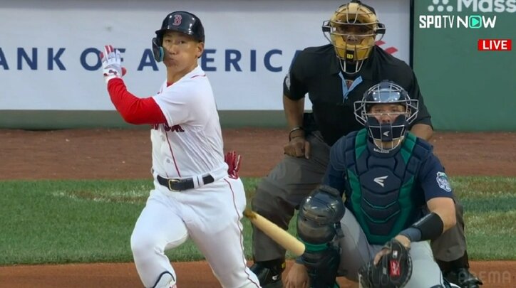 吉田正尚、2試合ぶりヒットで打率3割復帰 第1打席からフェンス直撃のタイムリー三塁打