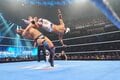 「ジダンの指導を…」“戦隊ヒーロー”リスペクトの覆面レスラー、“驚きの経歴”にファン騒然「元マドリーってまじ?」