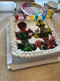 市川海老蔵『お誕生日ケーキ』