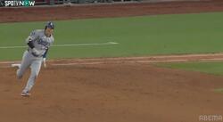 「あの打球で3ベース？」「速すぎw」大谷翔平の激走3ベース→悠々セーフの“衝撃シーン”にファン騒然