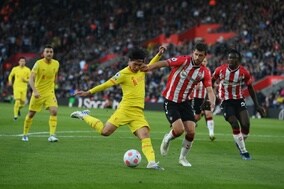 スタメン出場の南野拓実が同点ゴール！　ニアサイドを撃ち抜く強烈な一撃