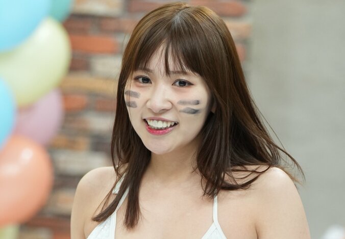 【写真・画像】NGなし美人グラドル、衝撃“電気イス”リアクションに絶賛の声「実力でおもろいやん」　1枚目