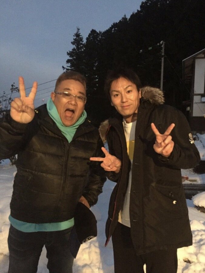 サンド伊達、狩野英孝が子ども達にお年玉をくれたことを報告「そういう所は本当に素晴らしい　そういう所は。。」 1枚目