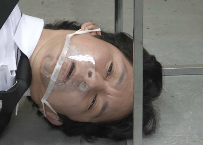 【写真・画像】「木っ端微塵やった」「こわ」渡部建、生死をかけた爆破からの大脱出に戦慄　1枚目