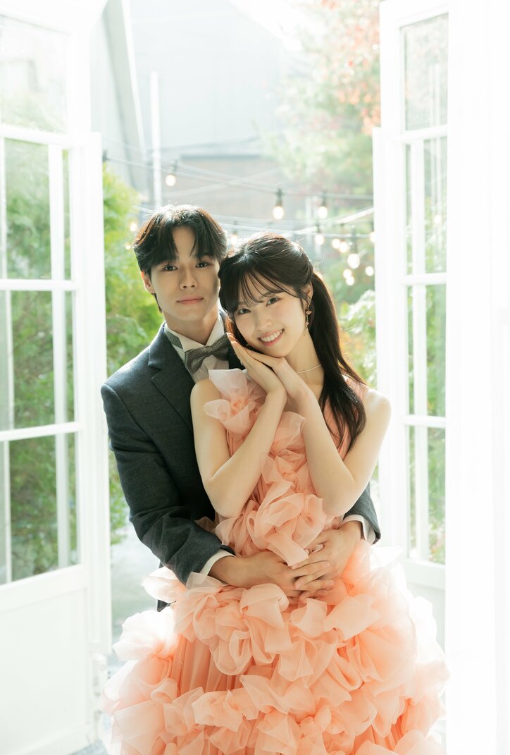 【写真・画像】彼女は元“日本一かわいいJK”「美しすぎる！」「ドラマのよう」美男美女カップル、1年記念日デートが話題に　3枚目