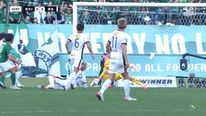 【写真・画像】鮮烈弾！なでしこ逸材トリオの“超連携ゴール”が「美しすぎる」「これからの日本を象徴」松窪真心→谷川萌々子→藤野あおばの崩しが話題　1枚目