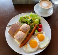 八田亜矢子『慣らし保育』