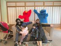 アレクサンダー『さすがのんちゃん‼️ usjに行ったらエルモがお迎えに来た』