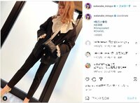 渡辺美奈代、黒スキニーのモノトーンコーデで美脚を披露しファン絶賛「脚長くて綺麗」「スタイルが良すぎ」