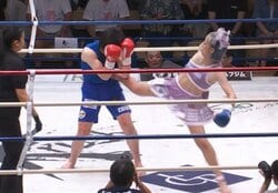 木村萌那の代名詞である“百裂脚”（もな蹴り）