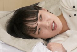 “レス”に悩むイケメンバレー選手の彼女、赤裸々にスキンシップの悩み告白「キス、ハグでさえも…」