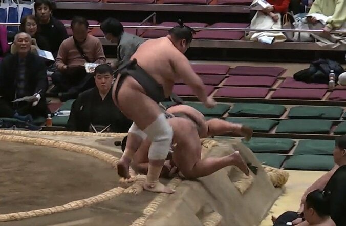 【写真・画像】　1枚目