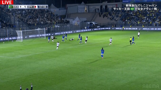 「速い！」なでしこFWの“30m爆走ドリブル”をファン絶賛「別格やな」「良い持ち上がり」藤野あおばがブラジル守備陣を切り裂いた瞬間 4枚目