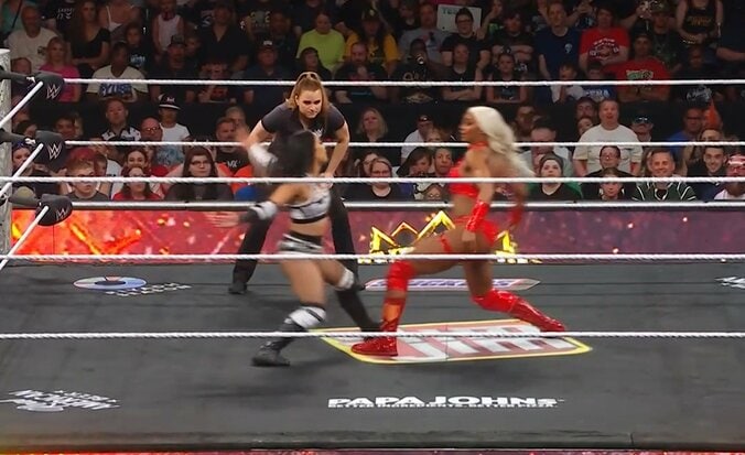 おおきく振りかぶって渾身の一撃