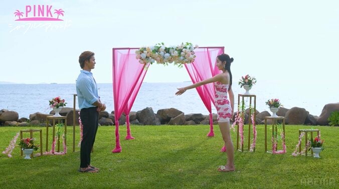 【写真・画像】「逆に？」“整形総額1000万円超え”美女の行動にニューヨーク屋敷ら驚き「ここに来て！」　2枚目