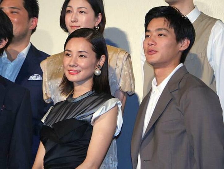 吉田羊が大久保佳代子にキス!『ラブ×ドック』舞台挨拶