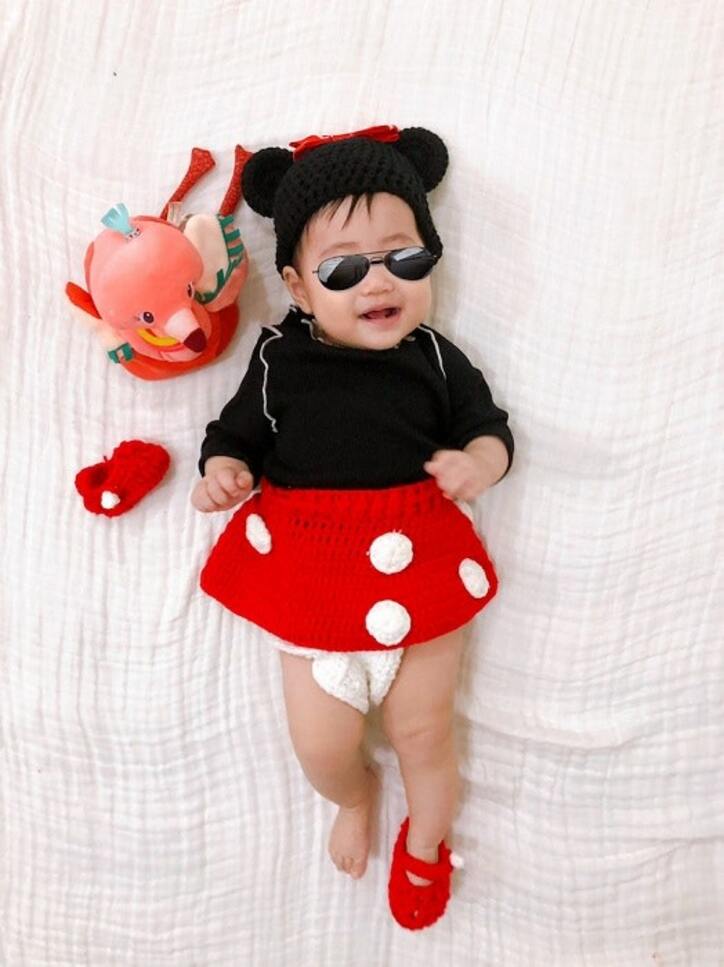  平野ノラ、娘が生後8か月を迎えたことを報告「ジッとはしてくれません」 