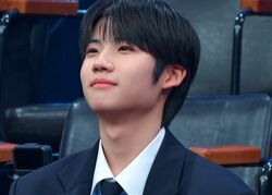 快挙！16歳の日本人練習生サクラダ ケンシン、根強い人気で2位と高い順位をキープ！脱落したメンバーを思い涙を堪え気丈にスピーチ『PROJECT 7』第2回脱落式