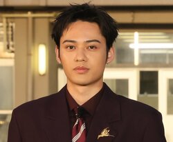 熱愛報道が報じられたコムドット・ひゅうが、デートで彼女と行きたい場所明かす