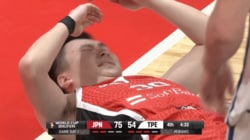 「何てことすんだ！」富永啓生が“出血”アクシデント…「アンスポだろ」「痛々しい…」顔面を手でブロックされファン激怒【バスケ日本代表】