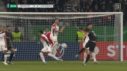 スーパーゴラッソ！板倉滉、スタジアム騒然の“逆足”バックステップボレー炸裂の瞬間「ストライカーのゴール」