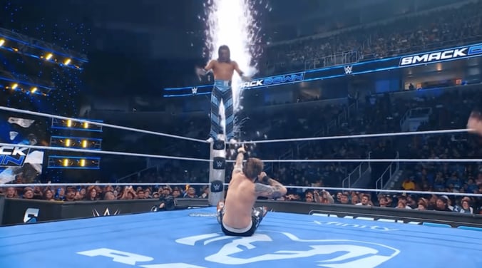 「何今のw」“呪いのポーズ”で股間からファイヤー