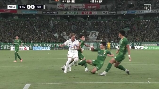 【映像】シュートブロックで肘にボールが当たった瞬間