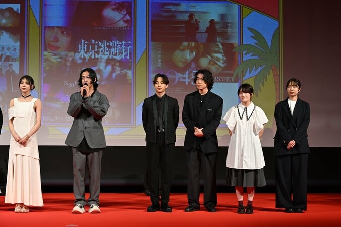 【写真・画像】窪塚洋介、横浜国際映画祭 MEGUMIがファウンダーを務める「JAPANESE NIGHT」をマイクパフォーマンスで盛り上げる “レゲエの師匠”のサプライズゲストも登場し「一生映画を観てくれや」と呼びかけ　8枚目
