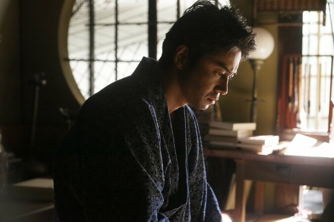 東出昌大インタビュー（後編） フリーランス俳優になり野生動物から得た「生きているだけで十分」マインド 2枚目