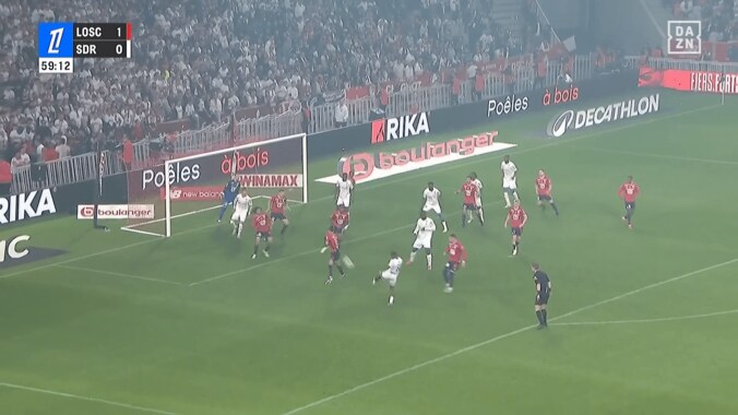 「ようやく報われた…」伊東純也が“鋭いクロス”で爆速同点ゴラッソ演出！ファン歓喜もS・ランスはまさかの降格危機… 3枚目