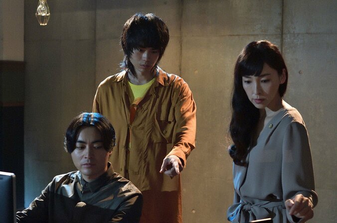 依頼人は死刑囚の息子　デジタル遺品に残されたのは真犯人の痕跡か！？『dele』第7話あらすじ（場面写真16枚） 11枚目