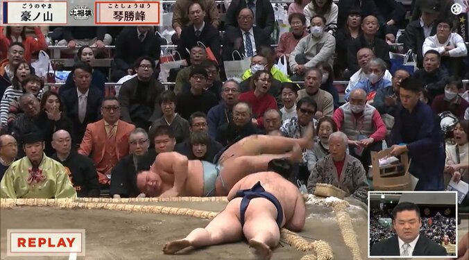 親方が身を挺してブロック