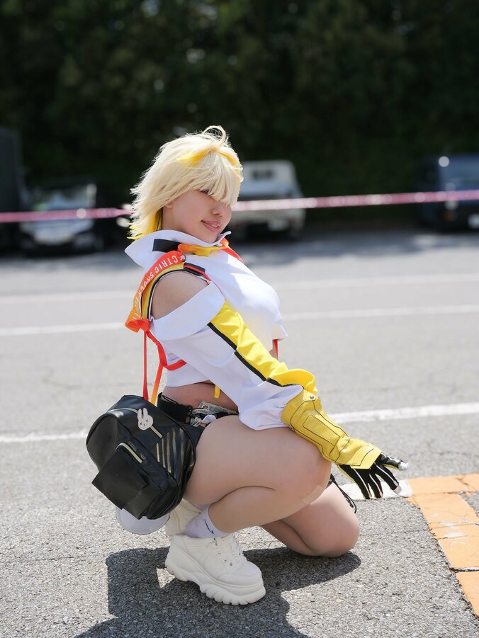 【写真・画像】『勝利の女神：NIKKE』エレグコスプレ画像　1枚目