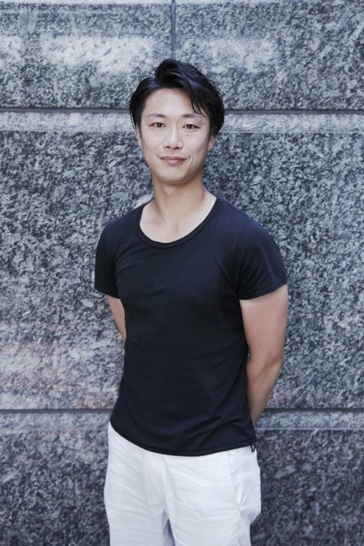 秋元康企画！男女各10人が1人ずつ“落とし合い”をしていくサバイバル系恋愛リアリティーショー『オトシアイ』出演者紹介