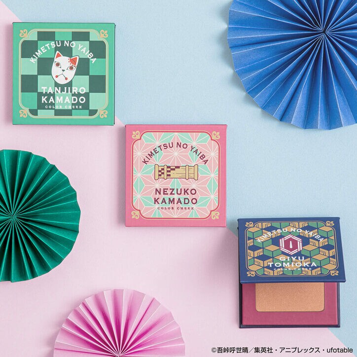 アニメ『鬼滅の刃』“柱合会議”もコスメに! キャライメージの豪華デザインコスメが登場