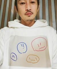 どんなブランドの服より素敵」窪塚洋介、愛娘が描いた“家族の絵