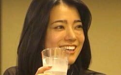 スケスケドレス姿が話題！“有名格闘家の元パートナー”36歳シンママ美女、37歳シンパパからのアピールにドキドキ「ガスついた。爆発寸前」