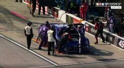 史上3人目の開幕6戦4勝もまさか…緊急ピットインで “窓を外す”異例の光景、ペナルティで最後尾転落も大逆転V