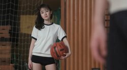 眼帯秘書・礼香の高校時代を演じた中川梨花に注目集まる『L 礼香の真実』