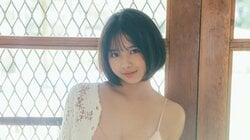 “新グラビアクイーン”桑島海空、夏空撮り下ろしグラビア 『FLASH』表紙＆巻頭に登場