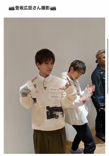 登坂広臣が撮影した岩田剛典の“萌え袖”にファン歓喜！「仲良しコンビ