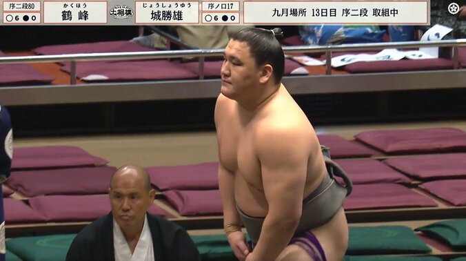 無表情だった力士が「いきなり走った」微笑ましい姿が話題「嬉しそうな小走り」格上を撃破で序ノ口全勝優勝での一コマ 4枚目