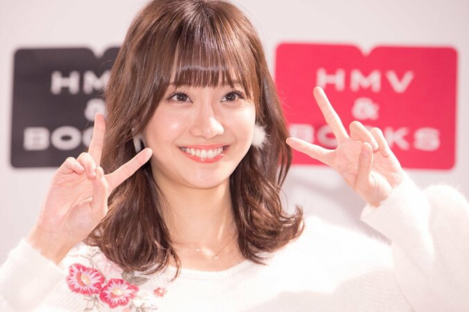 フリーアナウンサー柴田阿弥、ファンへの感謝の気持ち込めた初写真集は「150点！」の仕上がり 5枚目