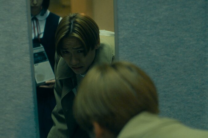 白濱亜嵐×小森隼　今でも根強い高校の先輩と後輩の2人、GENEの中でも特別な“深い関係性を明かす「すごいプライベートをぽんっと話しちゃう」映画『ミンナのウタ』インタビュー 4枚目