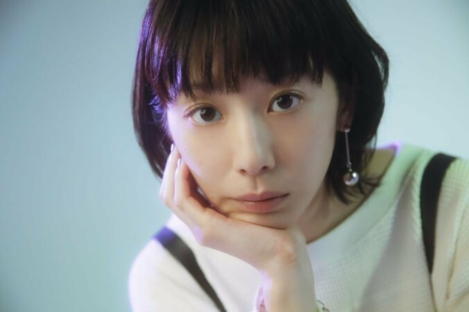 夏帆、東出昌大と“許されない恋”を熱演「新しい世界へ連れていってくれる男性に女性は惹かれると思います」 6枚目