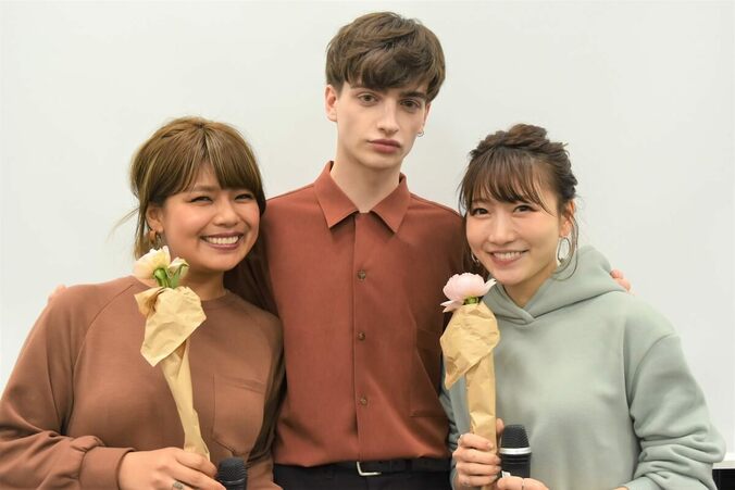 国際恋愛に密着したリアリティーショー『いきなりフォーリンラブ』 イケメン外国人キャスト解禁で、桃＆クロ「『あいのり』にはなかった顔面偏差値の高さで羨ましい」 1枚目