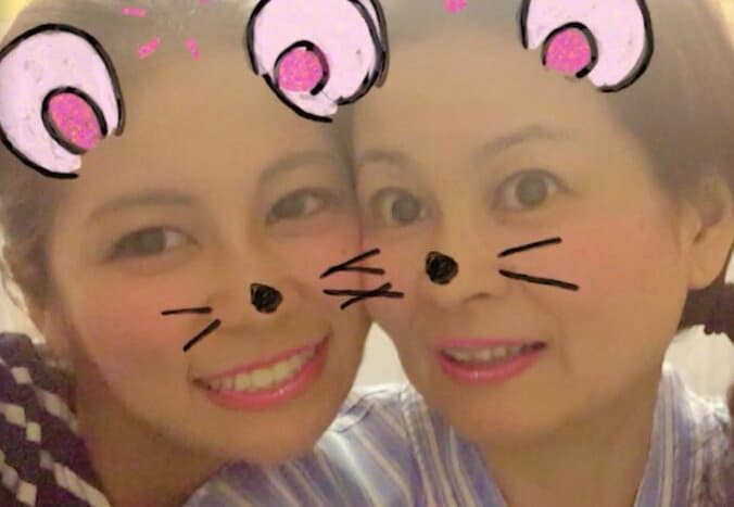 【写真・画像】「最愛の母が46歳で大腸がんで余命宣告。父は仕事へのやる気を失い…」スザンヌ似の福岡美女が、父の会社を継ぎ“可愛すぎる鳶職人”になった理由「私は自己犠牲の塊なんです」　1枚目