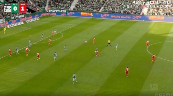 なんだこれは…？ 佐野海舟、思わず二度見する“連続技”「上手すぎやろ」完璧トラップ&ルーレット→プレスを無効化「余裕やん」「レベル違うな」 4枚目